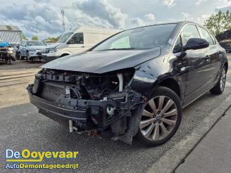 rozbiórka samochody osobowe Opel Astra Astra J (PC6/PD6/PE6/PF6), Hatchback 5-drs, 2009 / 2015 1.4 Turbo 16V 2011/1