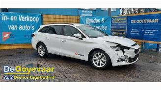 demontáž osobní automobily Seat Leon Leon Sportstourer (KLF), Combi 5-drs, 2020 1.5 eTSI 16V 2021/8