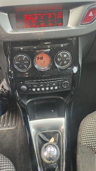 Citroën C3 Citroën C3 Exclusive pano 1,2 60 kw picture 11