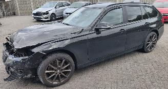 Unfallwagen BMW 3-serie BMW 320 3 Touring 320 d 2013/12