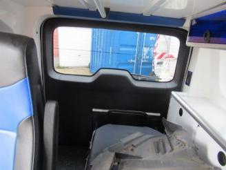 Peugeot Expert AMBULANCE picture 18