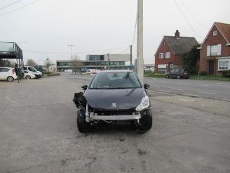 Auto incidentate Peugeot 208  2019/2