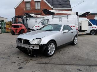krockskadad bil auto Mercedes SLK COMPRESSOR 1997/10