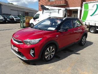 Damaged car Kia Stonic  2021/7