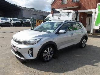 Damaged car Kia Stonic  2022/12