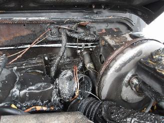 Land Rover Defender 110 picture 16