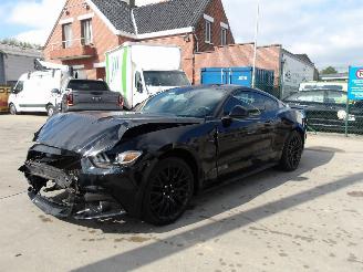Damaged car Ford Mustang  2015/9