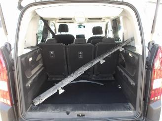 Peugeot Rifter GT -LINE picture 24