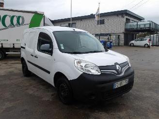 krockskadad bil bedrijf Renault Kangoo  2019/2