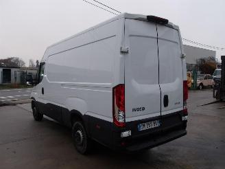 Iveco Daily 35 S16 picture 7