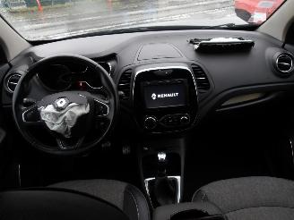 Renault Captur  picture 2