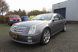 Coche accidentado Cadillac Seville STS SEDAN V8 ZEER DIKKE UITVOERING, GOEDKOOPSTE VAN NL 2005/9