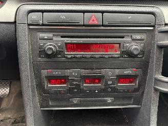 Audi A4 1.8 TURBO PROLINE SEDAN picture 13