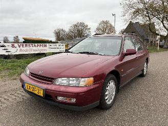 Auto incidentate Honda Accord Aerodeck 2.2i ES AIRCO 1995/9
