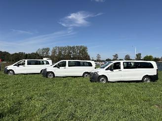 uszkodzony samochody osobowe Mercedes Vito 114 CDI TOURER AUTOMAAT PERSONENBUS 3x UIT VOORRAAD LEVERBAAR PRIJS IS EXCL. BTW PER STUK 2019/6