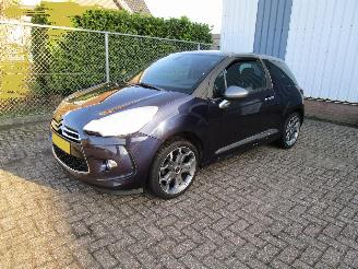 Auto incidentate Citroën DS3 1.2 VTI Clima Radio/CD 2016/1