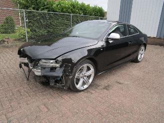 Vaurioauto  passenger cars Audi S5 4.2 V8 Coupe Quattro Navi Clima 2009/5