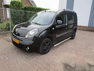 krockskadad bil bedrijf Renault Kangoo 1.5 DCI Navi Airco 2 Schuifdeuren 2013/2