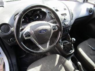 Ford Transit Connect 1.5 TDCI Airco Radio/CD picture 10