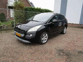 krockskadad bil auto Peugeot 3008 1.6 THP Navi Panodak 165.000 KM 2011/6