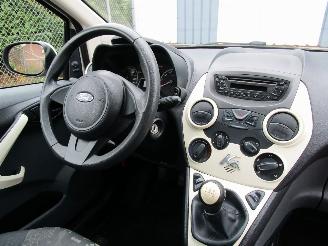 Ford Ka Airco Radio/CD 131.000 KM picture 11