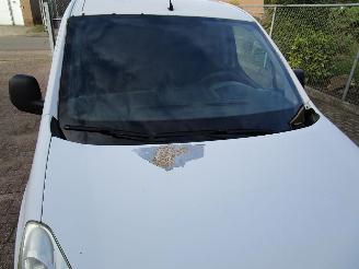 Peugeot Partner 1.6 HDI Airco Radio/CD picture 8