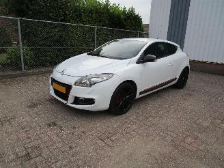 Vaurioauto  passenger cars Renault Mégane Coupe 1.4 TCE Monaco GP Parelmoer Wit 2012/2