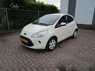 damaged passenger cars Ford Ka Airco Radio/CD 2011/12