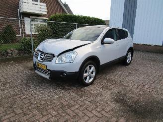 Schadeauto Nissan Qashqai 2.0 4-WD Camera Leder Pano 6-Bak 2007/11