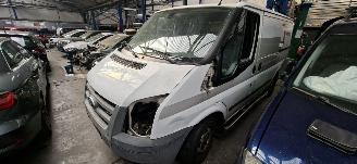 Dezmembrări autoturisme Ford Transit Transit 300 S 2.2 TDCI 2009/9