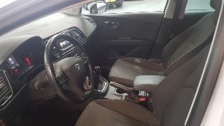 Seat Leon 1.0 TSI 12V  4DRS BENZ 999CC 85KW 116PK picture 11