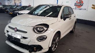 Damaged car Fiat 500X 1.0 FIREFLY TURBO 114 12V SUV  BENZ 999CC 84KW 114PK 2020/8