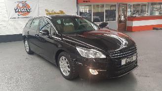 Voiture accidenté Peugeot 508 1.6 VTI 16V AUT COMBI  BENZ 1.598CC 88 KW 120PK 2012/3