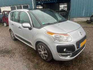 Auto incidentate Citroën C3 Picasso 1.4 VTi Seduction BJ 2010 127054 KM 2010/6