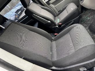 Volkswagen Transporter 2.0 TDI L2 DC 150 PK BJ 2016 ! picture 11