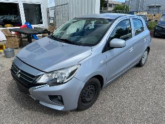 skadebil auto Mitsubishi Space-star 1.2 Connect+ 2023/4