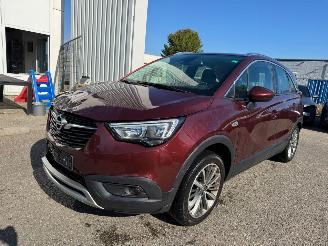Damaged car Opel Crossland X 1.2 Turbo Innovation AUTOMAAT 2018/6
