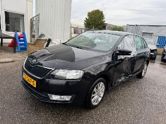 Voiture accidenté Skoda Rapid Spaceback 1.2 TSI Greentech Comfort 2017/5