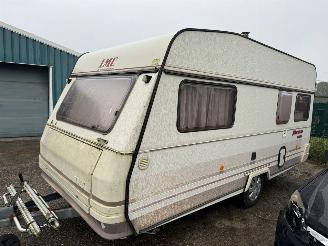 dañado caravana LMC  Munsterland 450 P 1990/8