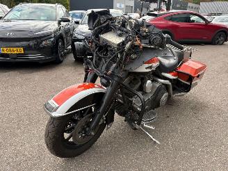 Harley-Davidson Electra Glide Tour 88 FLHT Electra Glide Special picture 13