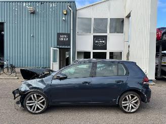 krockskadad bil auto Volkswagen Golf 1.4 TSI Highline 2009/4