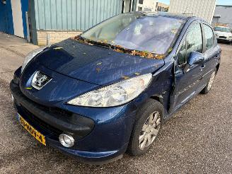 Coche accidentado Peugeot 207 1.6 VTi XS AUTOMAAT 2008/11