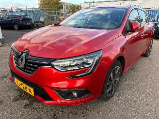 skadebil auto Renault Mégane Estate 1.3 TCe Bose BJ 2019 BJ 2019 80.565 KM 2019/1
