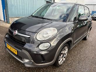 skadebil auto Fiat 500L 0.9 TwinAir Trekking BJ 2016 84.139 KM 2016/9