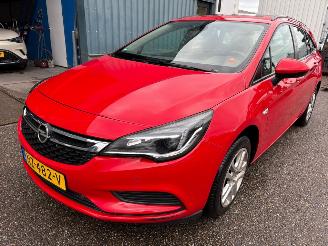 damaged passenger cars Opel Astra Sports Tourer 1.4 Online Edition BJ 2017 177.790 KM 2017/5