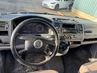 Volkswagen Transporter 2.5 TDI 300 BJ 2005 302.203 KM picture 8