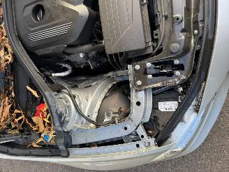 BMW 3-serie Touring 318i AUTOMAAT Edition M Sport Shadow Executive BJ 2018 123.000 KM picture 18