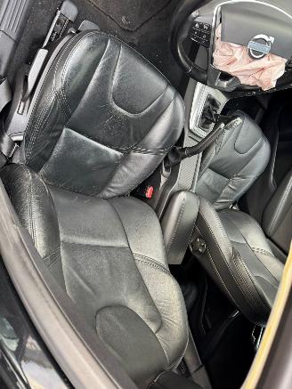 Volvo V-40 1.6 T3 Summum BJ 2012 173.882 KM picture 11
