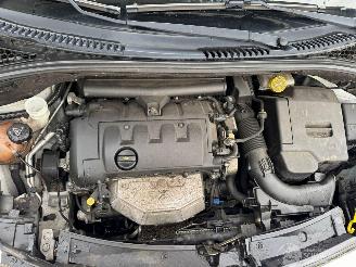 Citroën DS3 1.4 Chic BJ 2010 255.955 KM picture 14