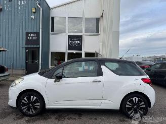 krockskadad bil auto Citroën DS3 1.4 Chic BJ 2010 255.955 KM 2010/5